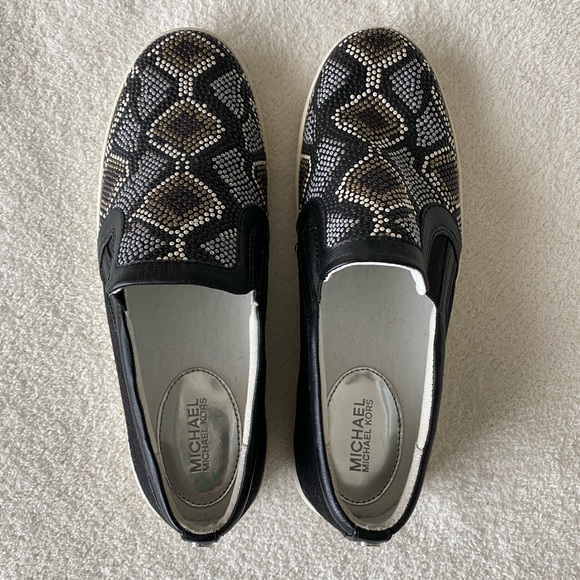 Michael Kors Keaton Slip-On’s - Picture 6 of 8